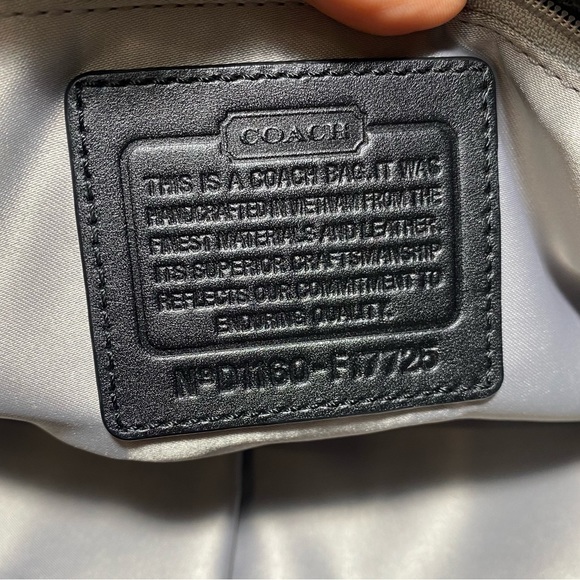 Coach Signature Gallery East West Black  Tote Handbag Purpose - Picture 15 of 16